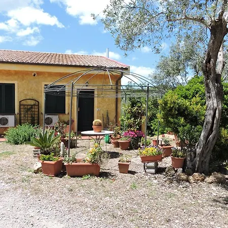 Holiday home Salondra